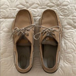 Women’s Sperry’s shoes